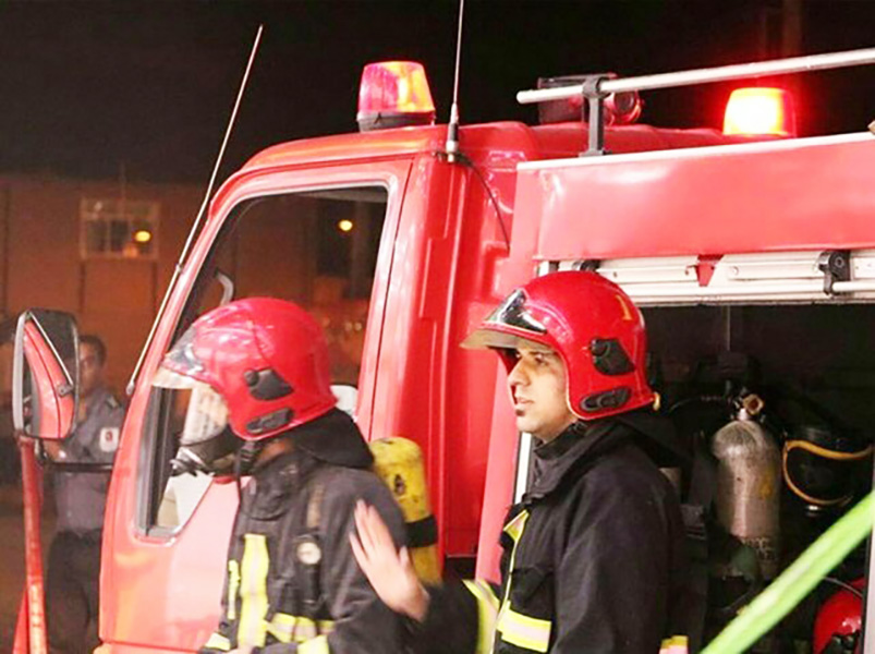 نجات جان ٩٩ نفر توسط آتش‌نشانان کرمانی در مردادماه