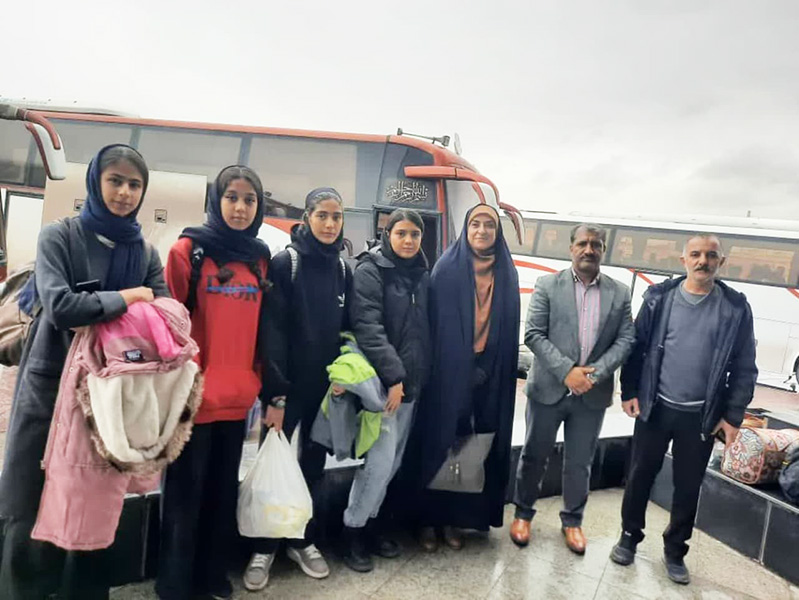 اعزام تیم ورزشی دانش آموزان دختر استان کرمان به اردوی انتخابی تیم ملی دانش آموزان زیر ۱۵ سال