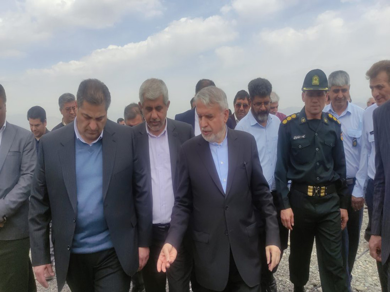 هویت ایران و دست خالی وزیر