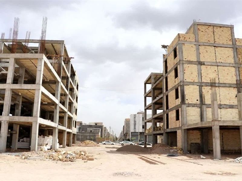 در حال حاضر۱۷۳۰ واحد مسکونی کارگری با همکاری صنایع استان کارسازی شده است