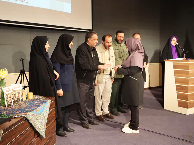 تجلیل از برگزیدگان پویش ملی کتابخوانی «زنان سرزمین من»
