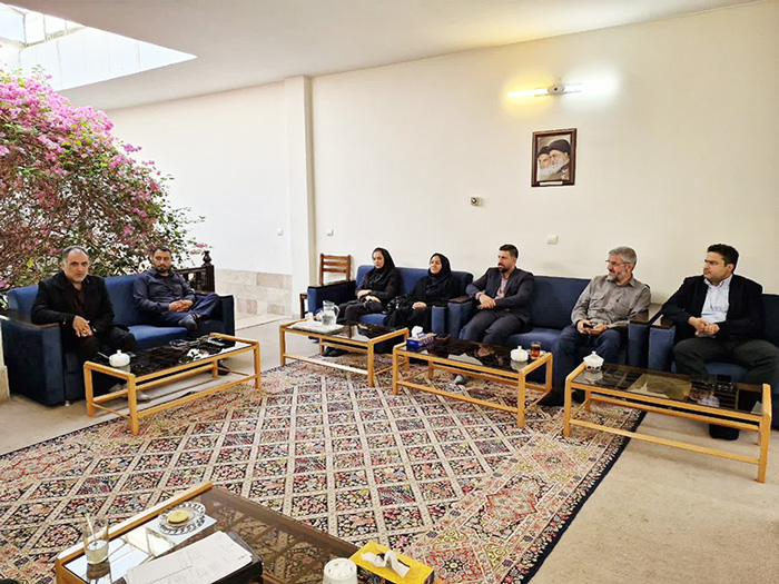 هم‌افزایی بنیاد شهید استان کرمان، بیمه دی و هلال‌احمر در ارائه خدمات دارویی به ایثارگران