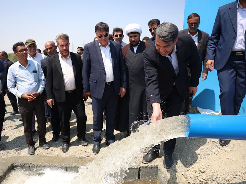 بهره‌برداری و آغاز عملیات اجرایی ۱۳ پروژه تأمین آب در کهنوج با حضور استاندار کرمان