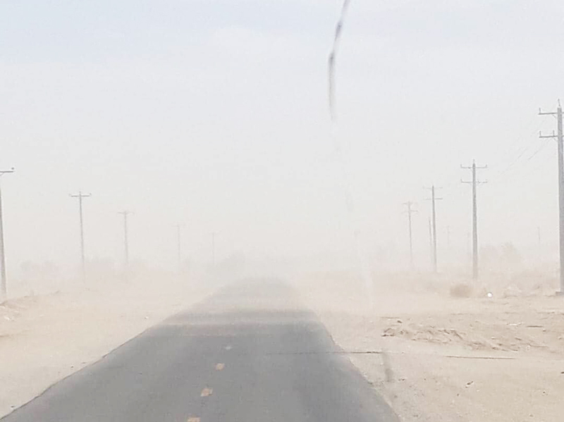 وقوع طوفان شن و کاهش کیفیت هوا در استان کرمان