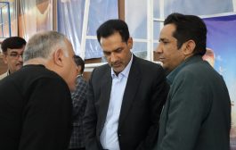 برپایی میز خدمت اداره کل آموزش و پرورش در نماز جمعه کرمان