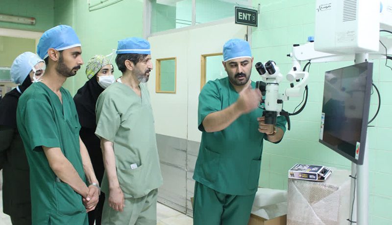 نصب، راه اندازی و آموزش کار با دستگاه میکروسکوپ جراحی پیشرفته