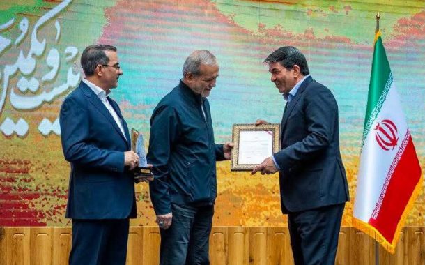 دکترطالبی، استاندار برگزیده کشور شد
