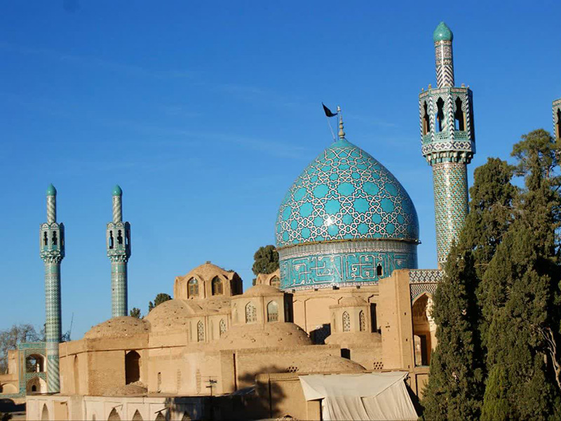 آغاز مرمت گنبد آرامگاه شاه نعمت‌الله ولی ماهان